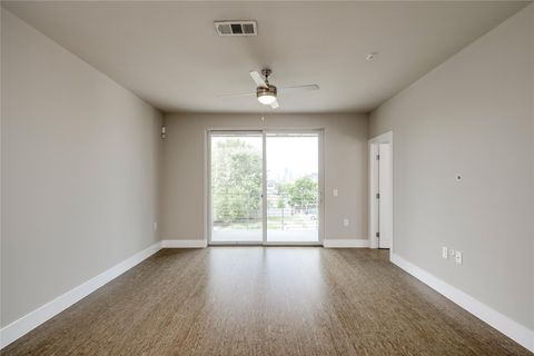 Tiny photo for 2724 Treble LN #324, Austin, TX 78704 (MLS # 9325874)