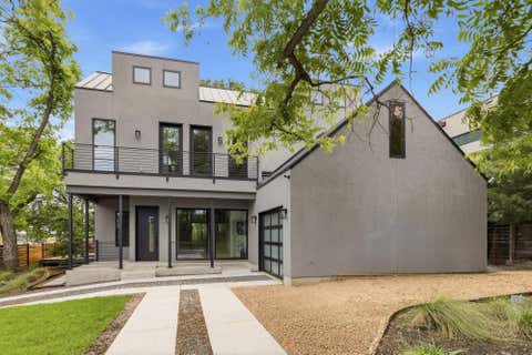 Photo of 2300 Bluebonnet LN, Austin, TX 78704 (MLS # 4268891)
