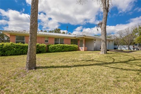 3317 Bosque LN Austin TX 78754