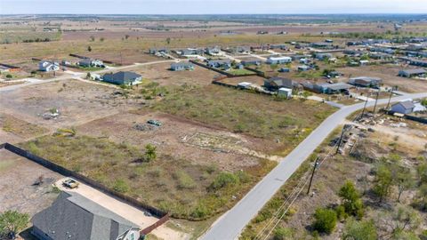 Photo of 175 El Dorado DR, Kyle, TX 78640 (MLS # 8974275)