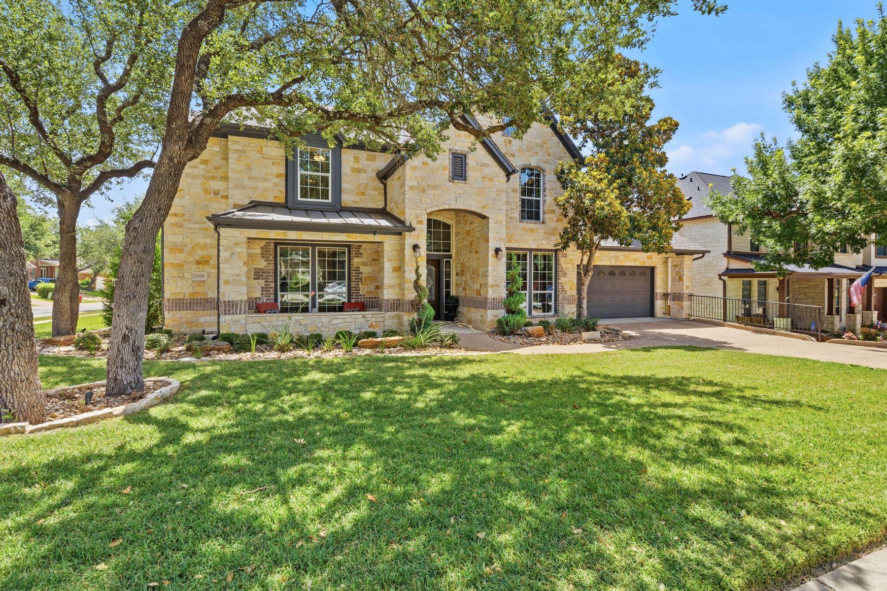 2700 Lothian DR
