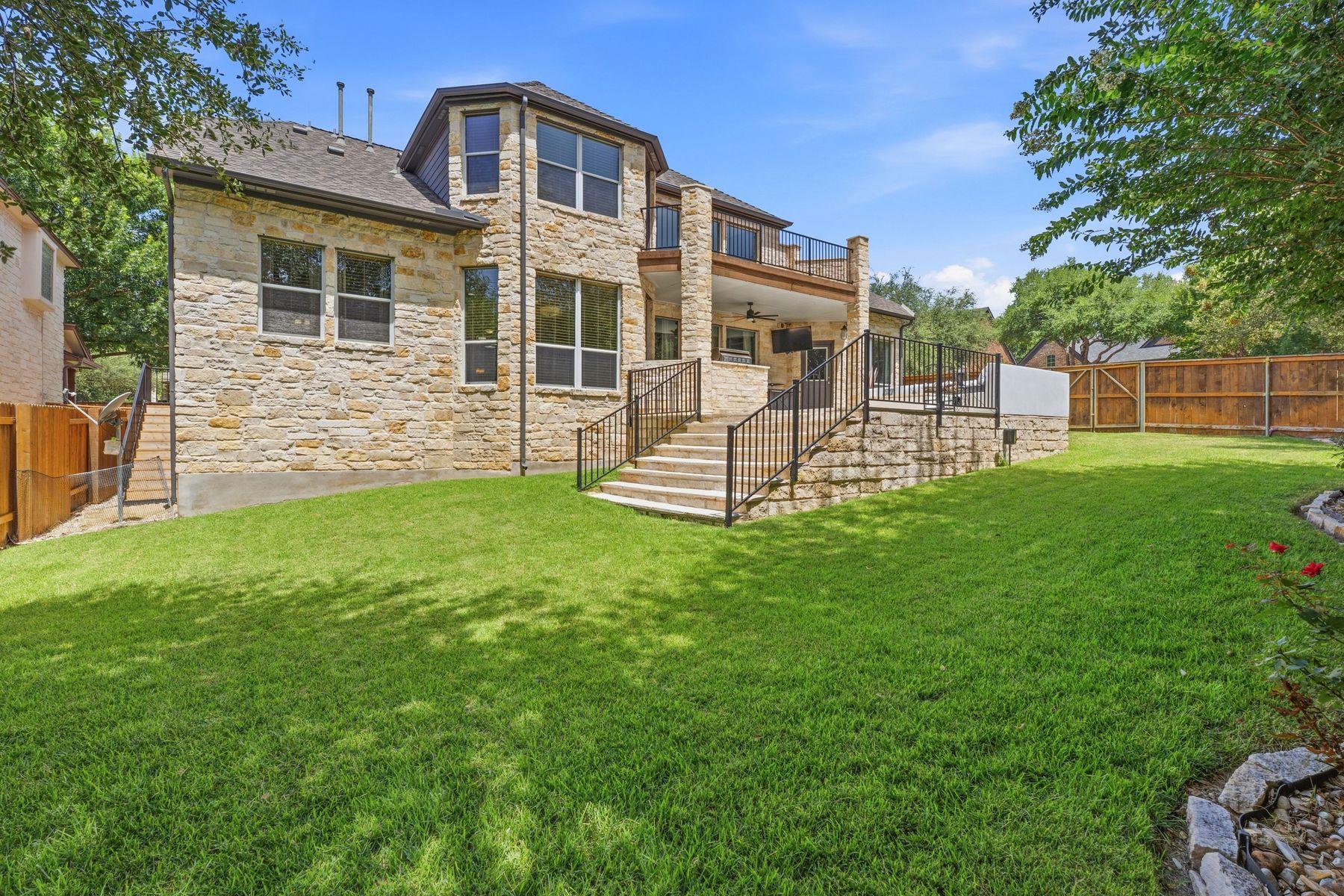 2700 Lothian DR