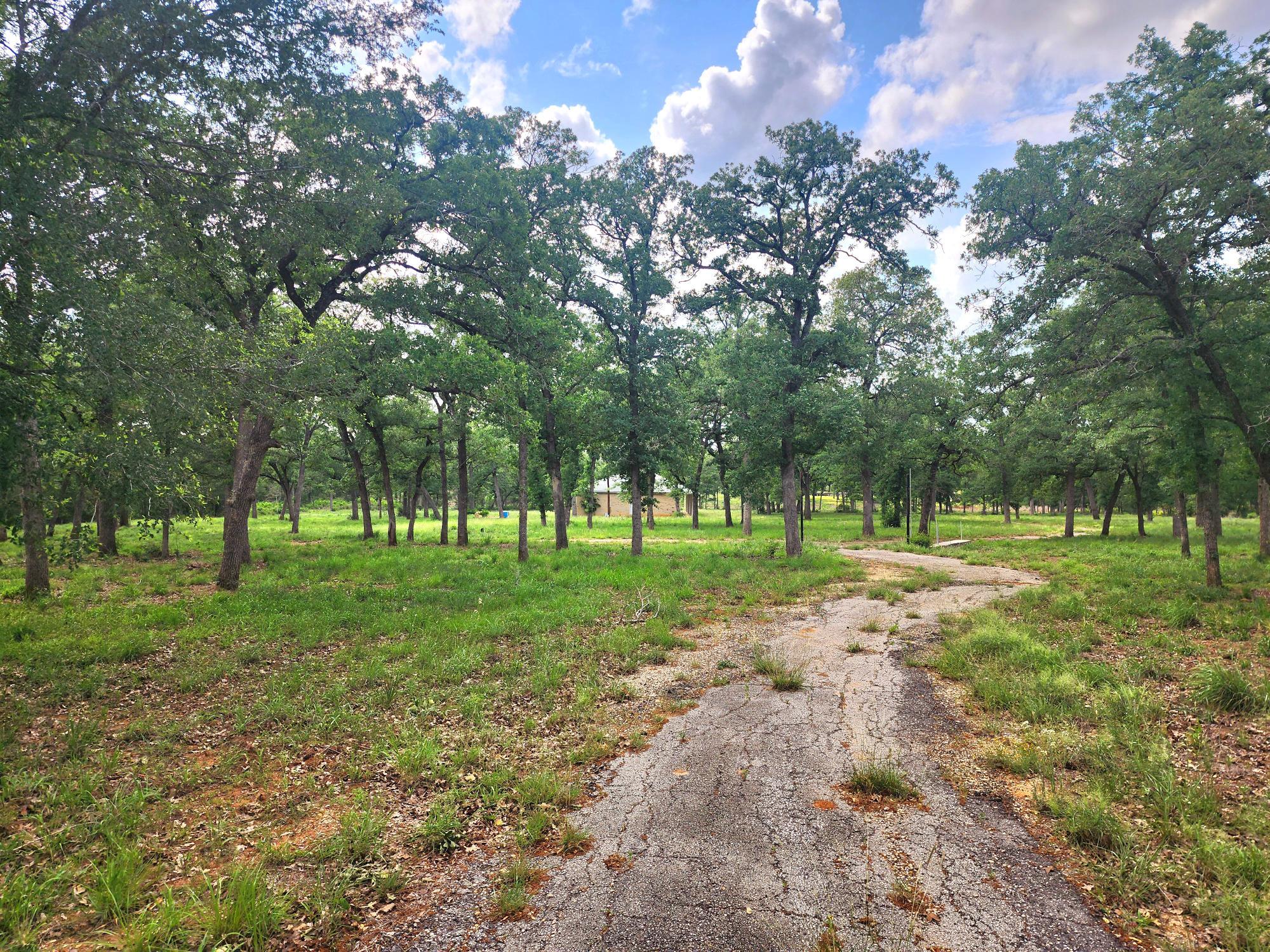 2123 Woodcreek Dr DR