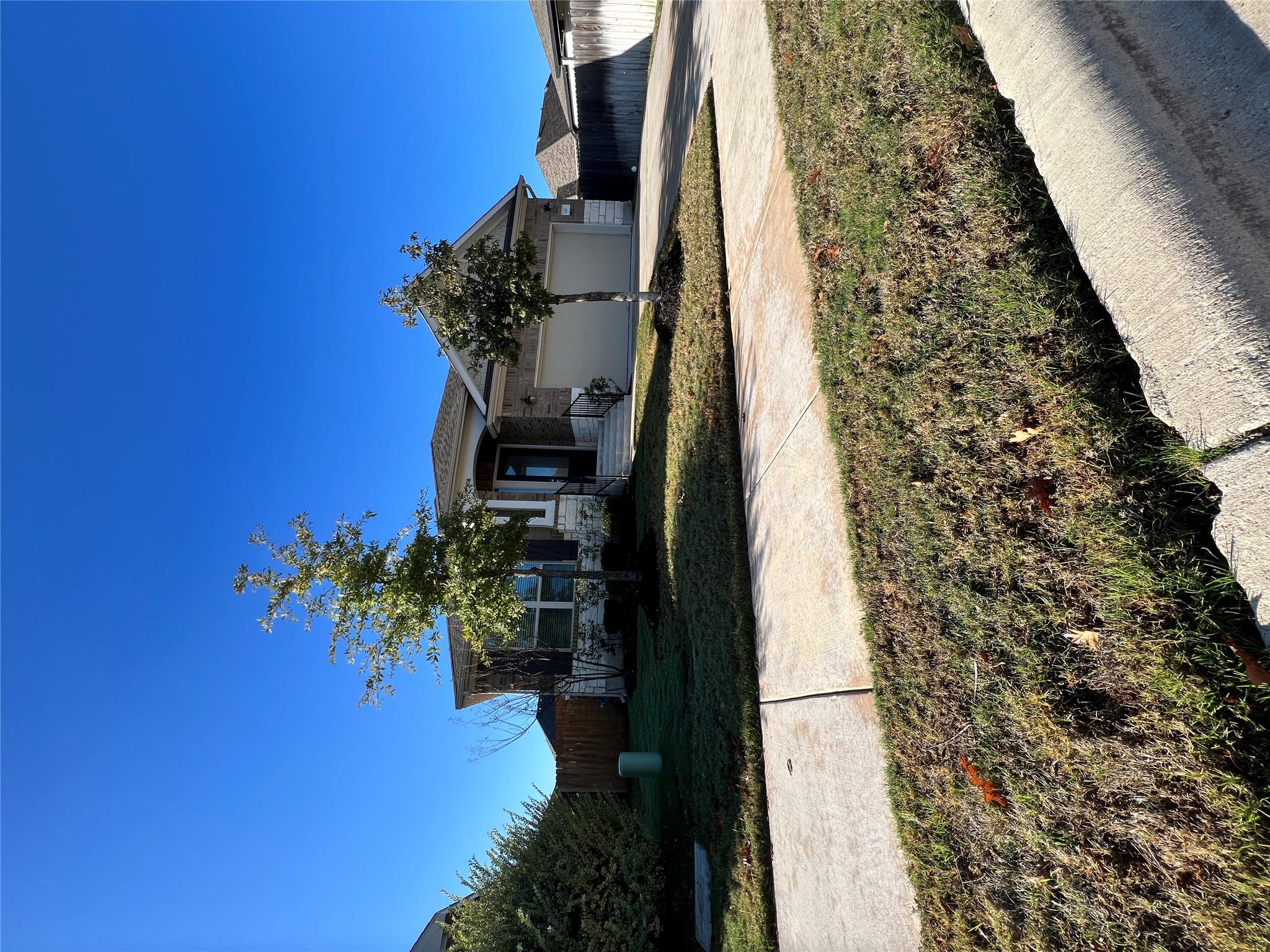 610 Hereford LOOP