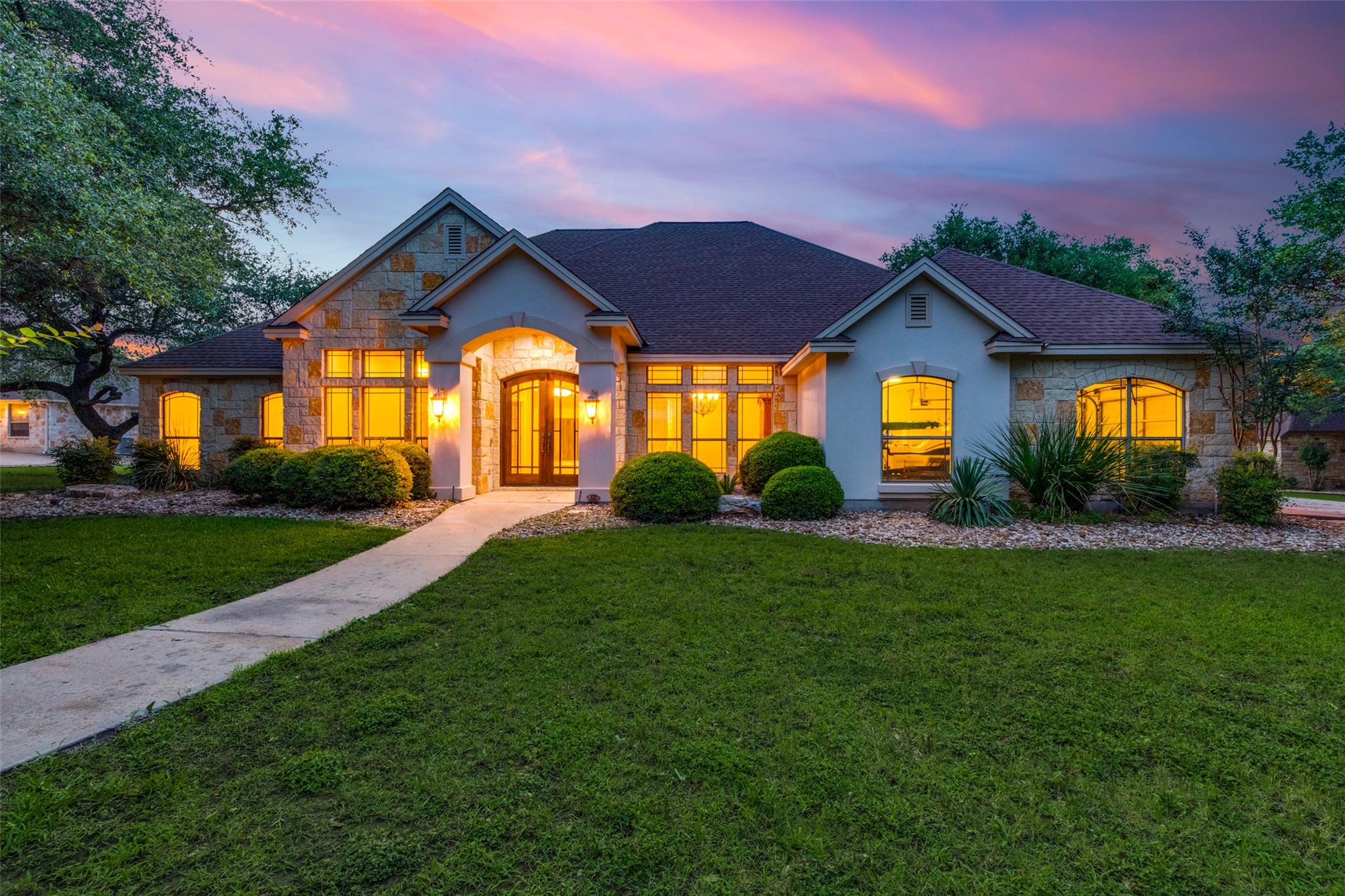 101 Copper Leaf CT