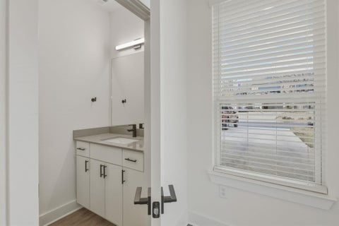 Tiny photo for 2009 Iroquois LN #B, Austin, TX 78741 (MLS # 1590491)