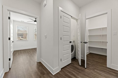 Tiny photo for 2009 Iroquois LN #B, Austin, TX 78741 (MLS # 1590491)