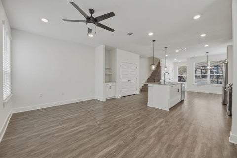 Tiny photo for 2009 Iroquois LN #B, Austin, TX 78741 (MLS # 1590491)