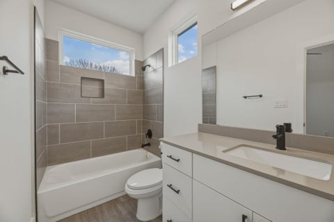 Tiny photo for 2009 Iroquois LN #B, Austin, TX 78741 (MLS # 1590491)