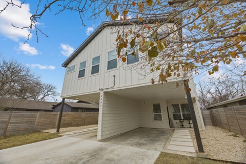 Tiny photo for 2009 Iroquois LN #B, Austin, TX 78741 (MLS # 1590491)