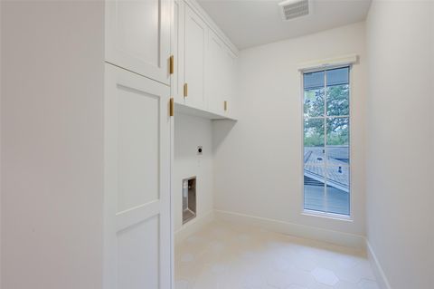 Tiny photo for 3514 Highland View DR, Austin, TX 78731 (MLS # 9234749)