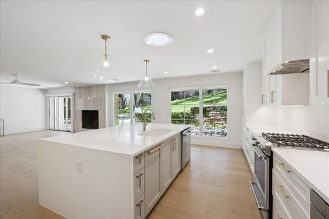 Tiny photo for 3514 Highland View DR, Austin, TX 78731 (MLS # 9234749)