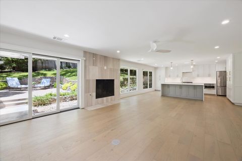 Tiny photo for 3514 Highland View DR, Austin, TX 78731 (MLS # 9234749)