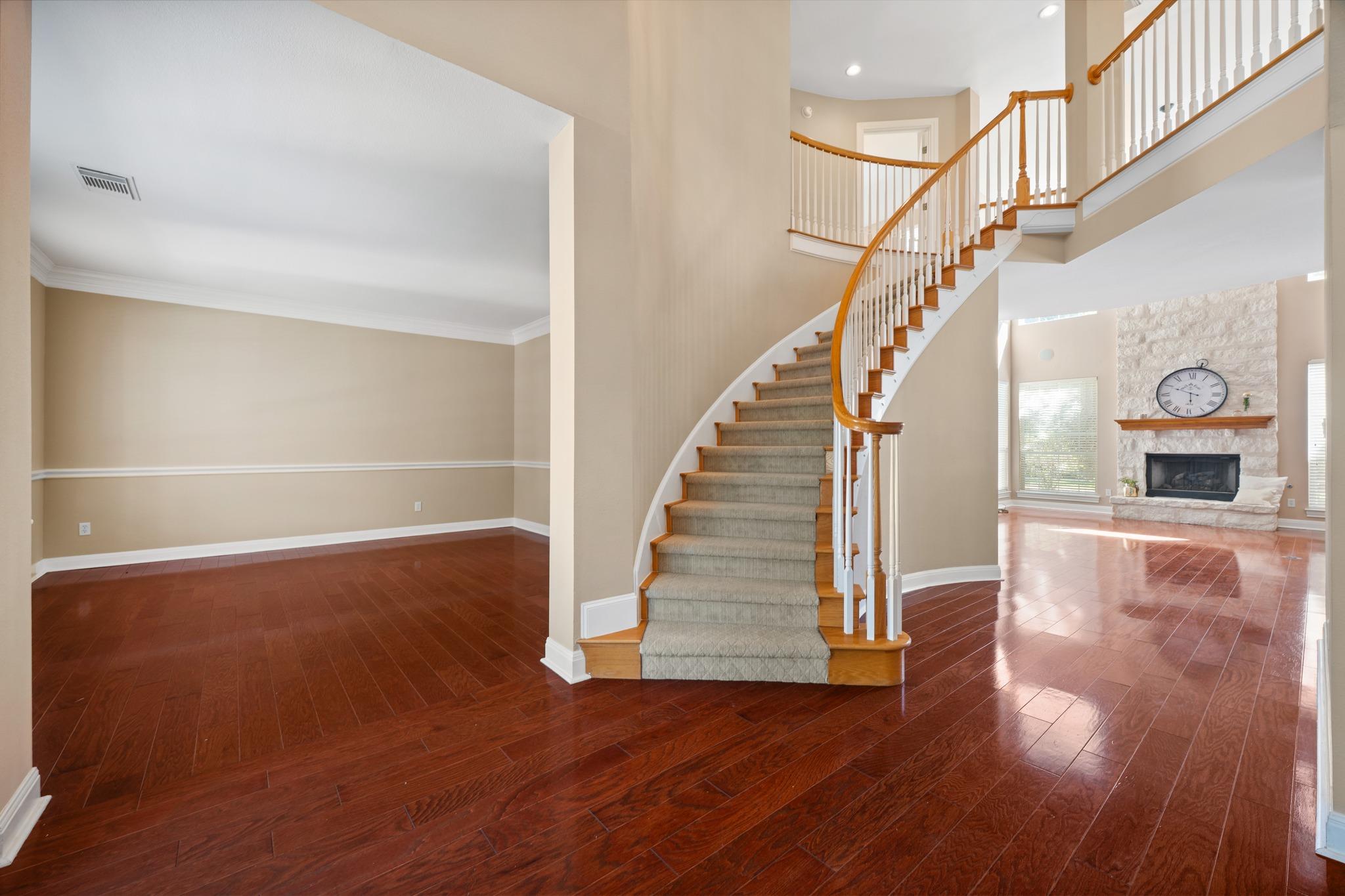 34 Hedgebrook WAY