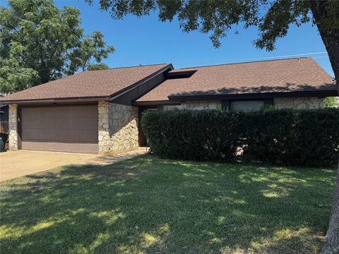 407 Hillside DR Round Rock TX 78681