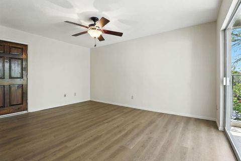 Tiny photo for 6910 Hart LN #312, Austin, TX 78731 (MLS # 5137785)