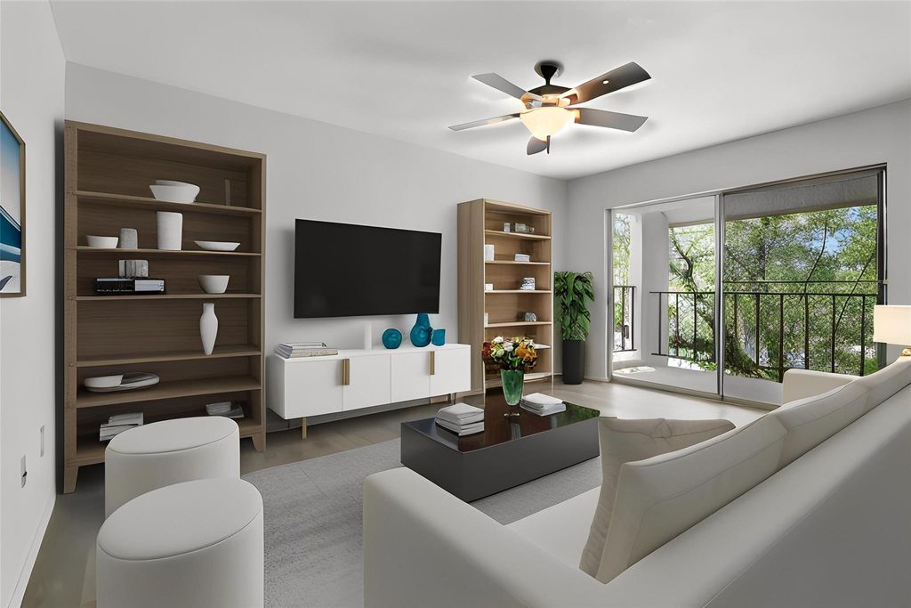 Photo for 6910 Hart LN #312, Austin, TX 78731 (MLS # 5137785)