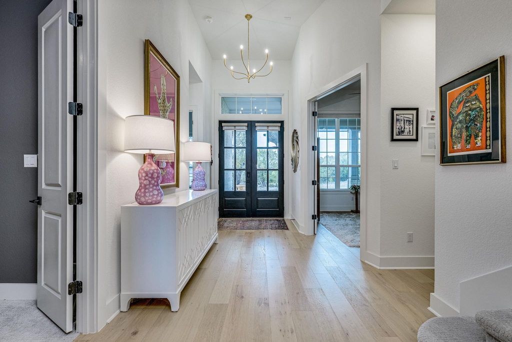 Photo of 768 Two Creeks LN, Austin, TX 78737 (MLS # 1547604)