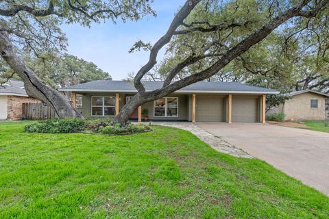 2005 Oakglen DR Austin TX 78745