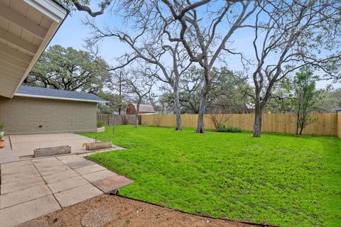 Tiny photo for 2005 Oakglen DR, Austin, TX 78745 (MLS # 2297844)