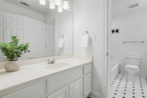 Tiny photo for 38 Tiburon DR, The Hills, TX 78738 (MLS # 1315567)