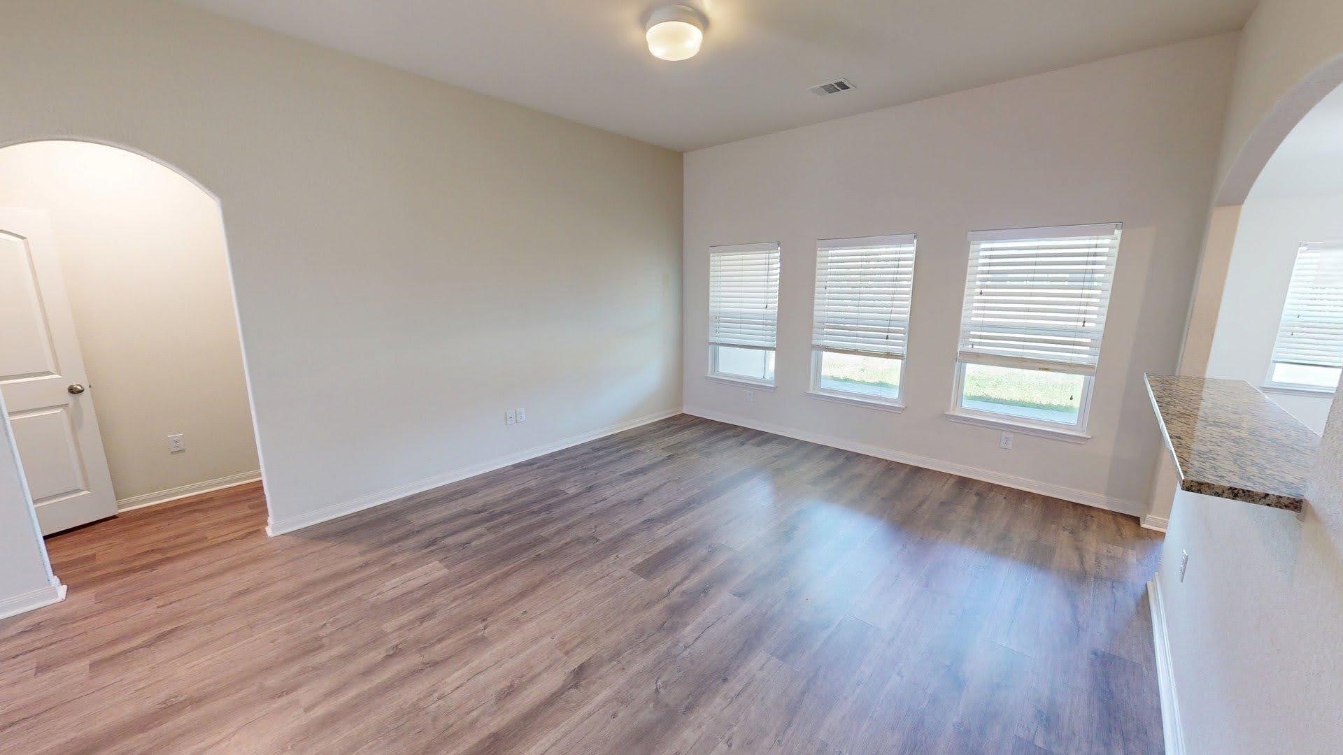 1531 Twin Estates DR