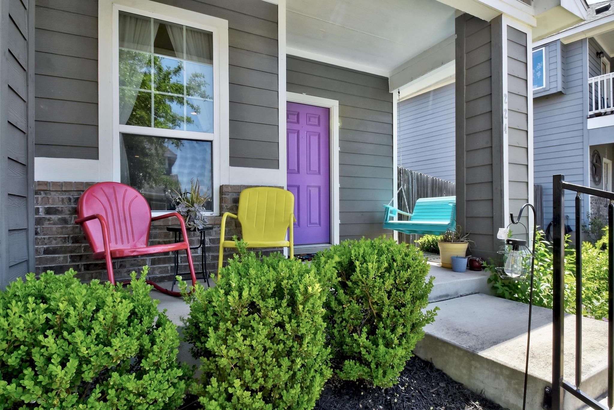 224 Friendship Oak DR