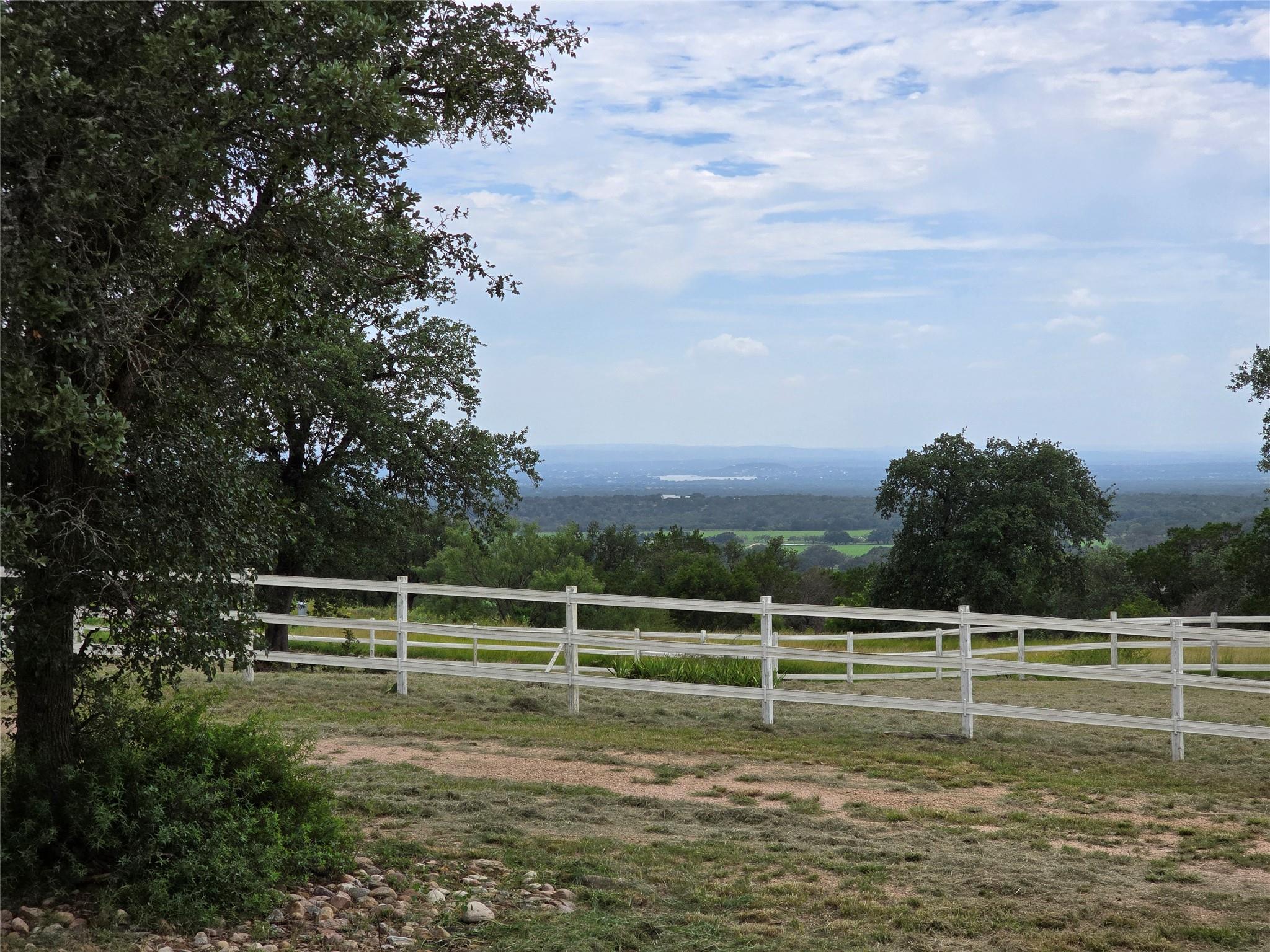 1251 Stone Mountain DR