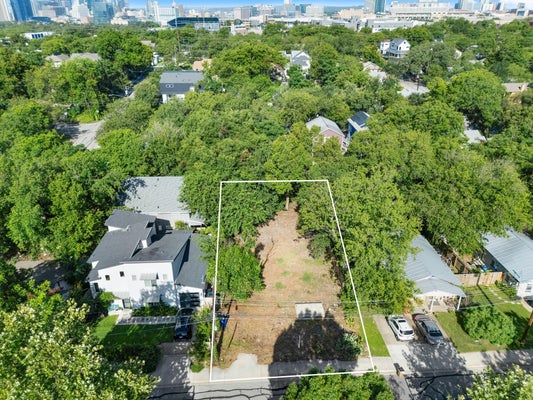 2006 ALAMO ST, AUSTIN, TX 78722 - Image 92c8024f2153156375a4ff95ff21391a/1522470660