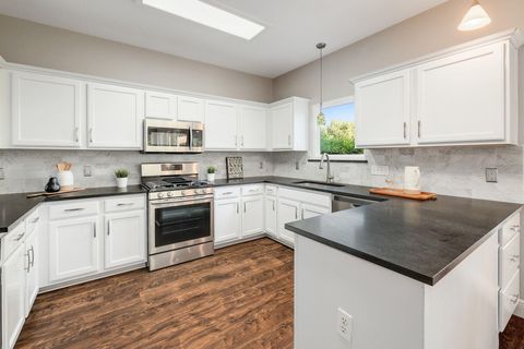 Tiny photo for 4224 Walling Forge DR, Austin, TX 78727 (MLS # 4094869)