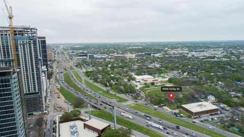 Tiny photo for 1005 Holly ST, Austin, TX 78702 (MLS # 9886791)