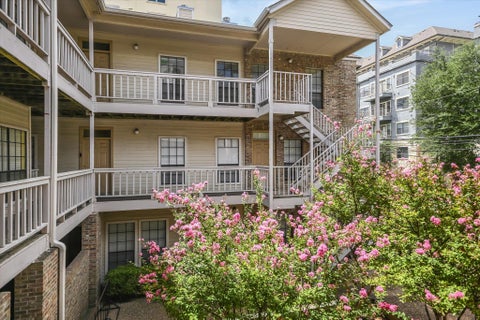 Photo of 715 W 22nd 1/2 ST #208, Austin, TX 78705 (MLS # 1022669)