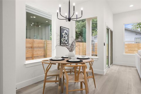 Tiny photo for 1700 Pennsylvania Ave, Austin, TX 78702 (MLS # 4546508)