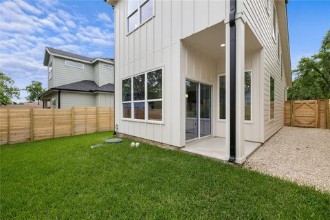Tiny photo for 1700 Pennsylvania Ave, Austin, TX 78702 (MLS # 4546508)