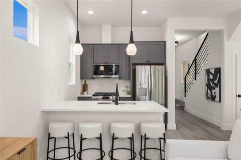Tiny photo for 1700 Pennsylvania Ave, Austin, TX 78702 (MLS # 4546508)