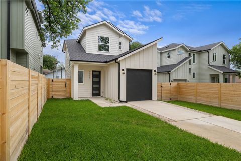 Tiny photo for 1700 Pennsylvania Ave, Austin, TX 78702 (MLS # 4546508)