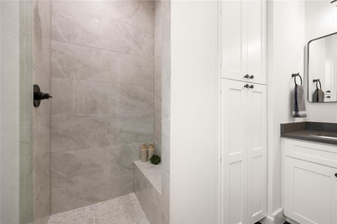 Tiny photo for 1700 Pennsylvania Ave, Austin, TX 78702 (MLS # 4546508)