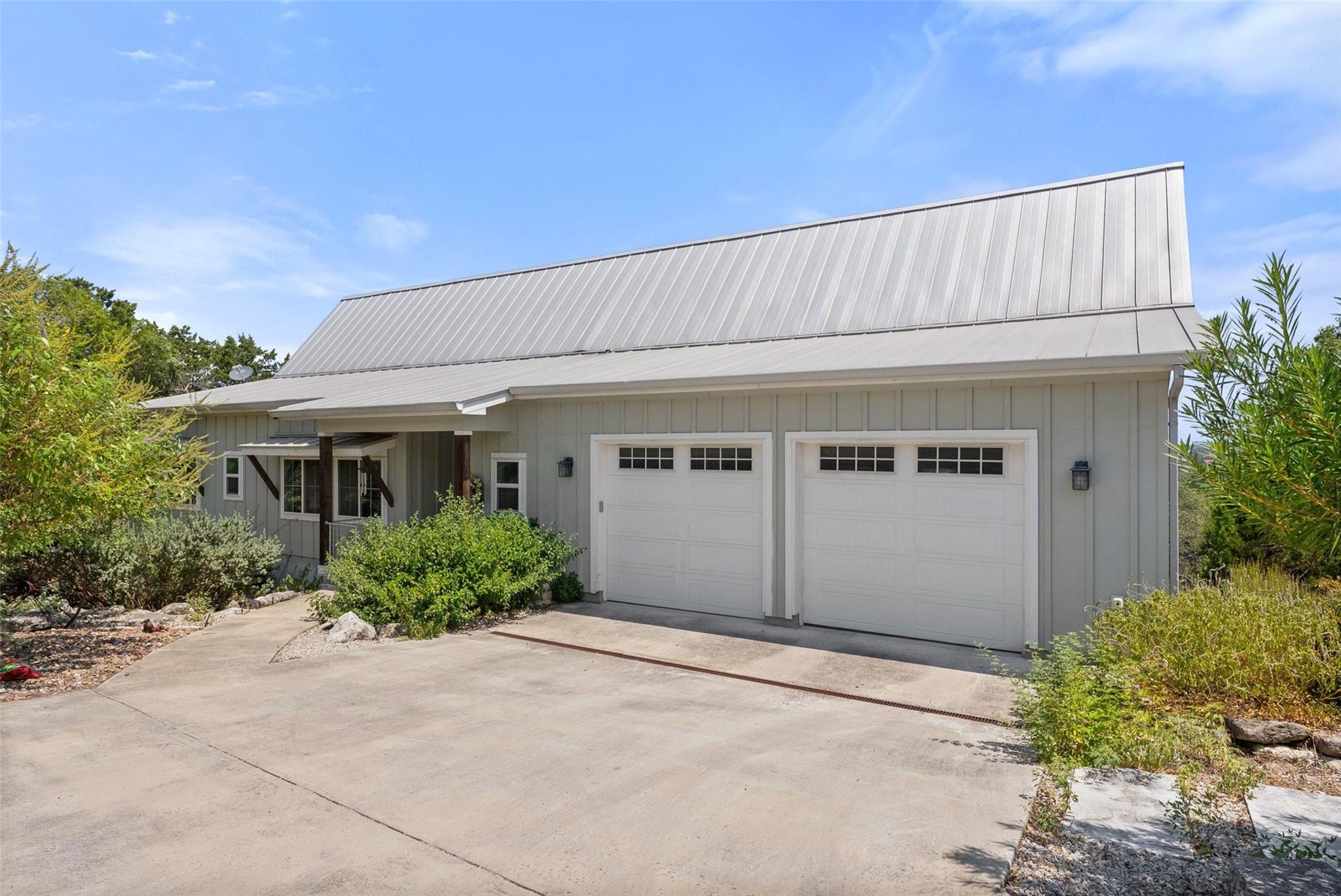 129 Riedel LN