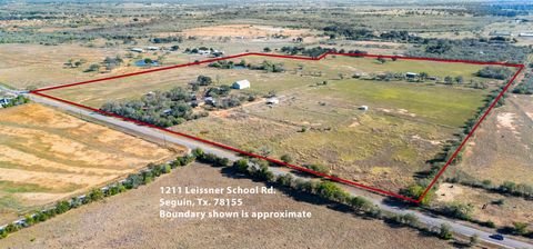 Photo of 1211 Leissner School RD, Seguin, TX 78155 (MLS # 5035647)