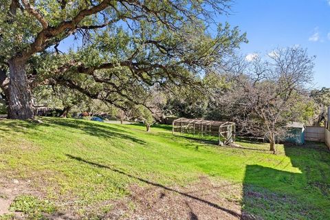 Tiny photo for 601 Sandringham CIR, Austin, TX 78704 (MLS # 7365762)