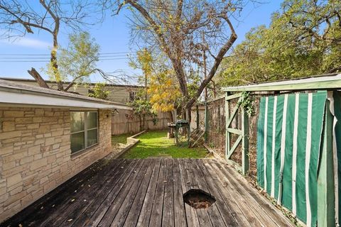 Tiny photo for 601 Sandringham CIR, Austin, TX 78704 (MLS # 7365762)