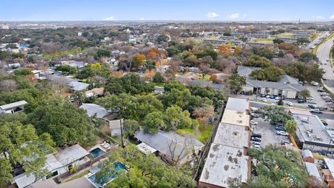 Tiny photo for 601 Sandringham CIR, Austin, TX 78704 (MLS # 7365762)