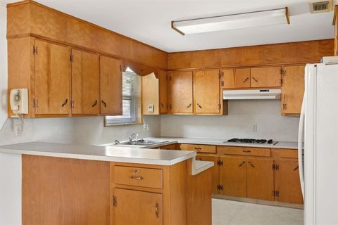 Tiny photo for 601 Sandringham CIR, Austin, TX 78704 (MLS # 7365762)