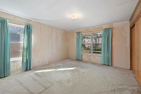 Tiny photo for 601 Sandringham CIR, Austin, TX 78704 (MLS # 7365762)