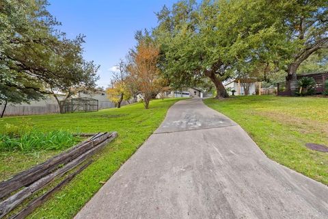 Tiny photo for 601 Sandringham CIR, Austin, TX 78704 (MLS # 7365762)