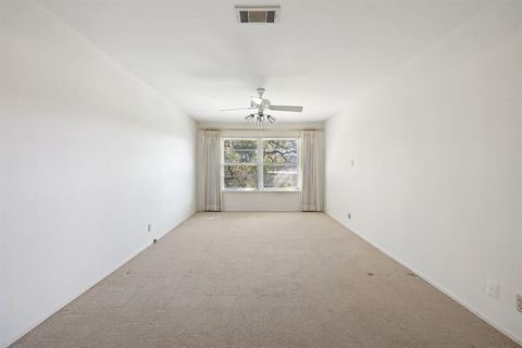 Tiny photo for 601 Sandringham CIR, Austin, TX 78704 (MLS # 7365762)