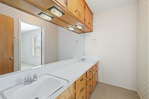 Tiny photo for 601 Sandringham CIR, Austin, TX 78704 (MLS # 7365762)