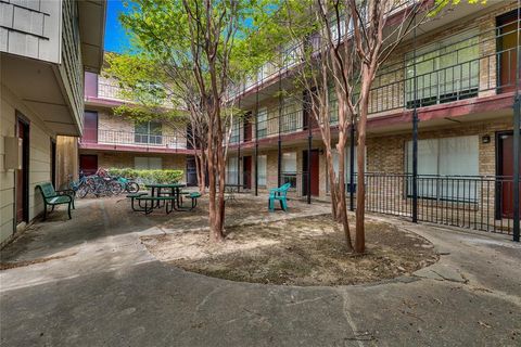 Photo of 2207 Leon ST #205, Austin, TX 78705 (MLS # 2045750)