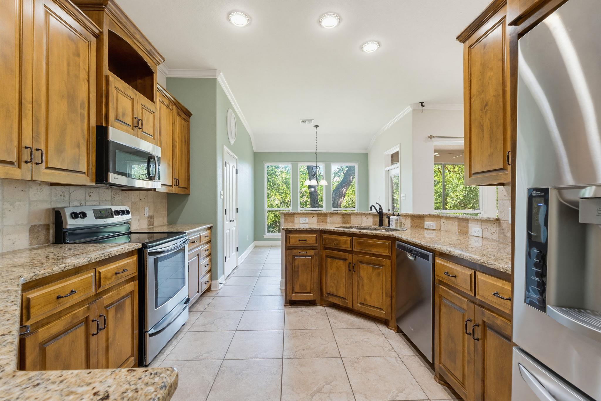 2702 Amber Forest TRL