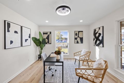 Tiny photo for 3012 Hunt TRL, Austin, TX 78757 (MLS # 9519309)